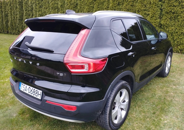 Volvo XC 40 cena 126000 przebieg: 34000, rok produkcji 2020 z Sandomierz małe 137